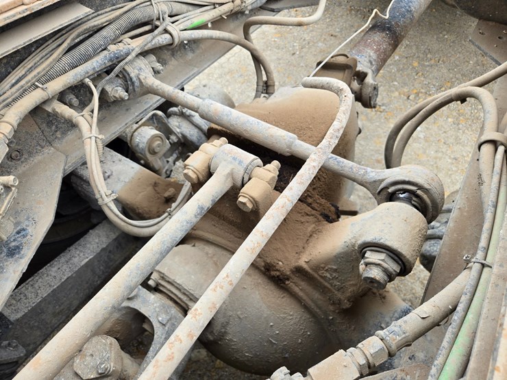 2012-caterpillar-ct660-image-109