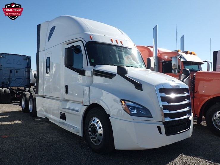 2022-freightliner-cascadia-126-image-3