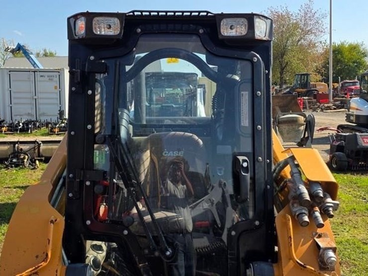 2016-case-sv300-image-37