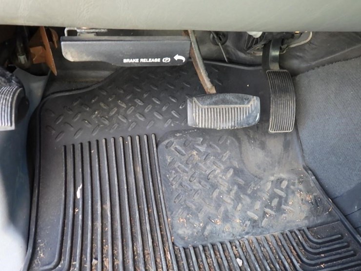 2006-ford-f350-image-26