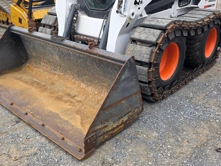 2012-bobcat-s650-image-33