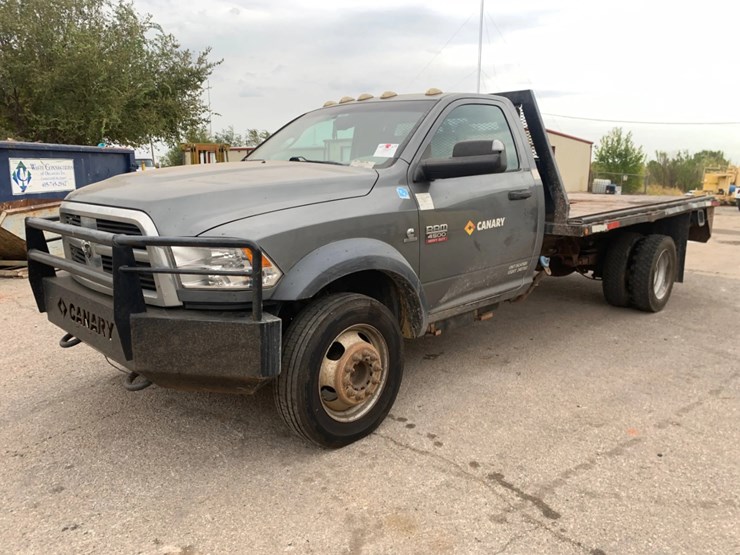 2012-dodge-ram-4500-image-1