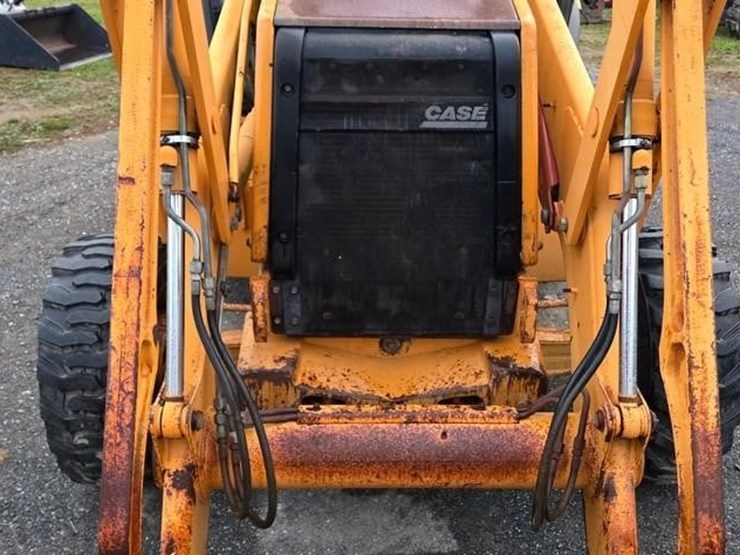2002-case-580sm-image-48