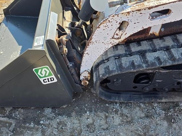 2014-bobcat-mt55-image-8