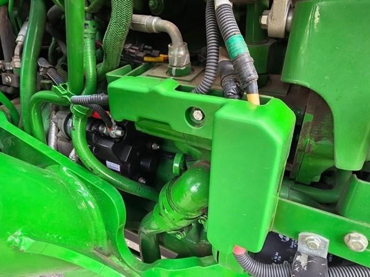 2016-john-deere-5065e-image-45