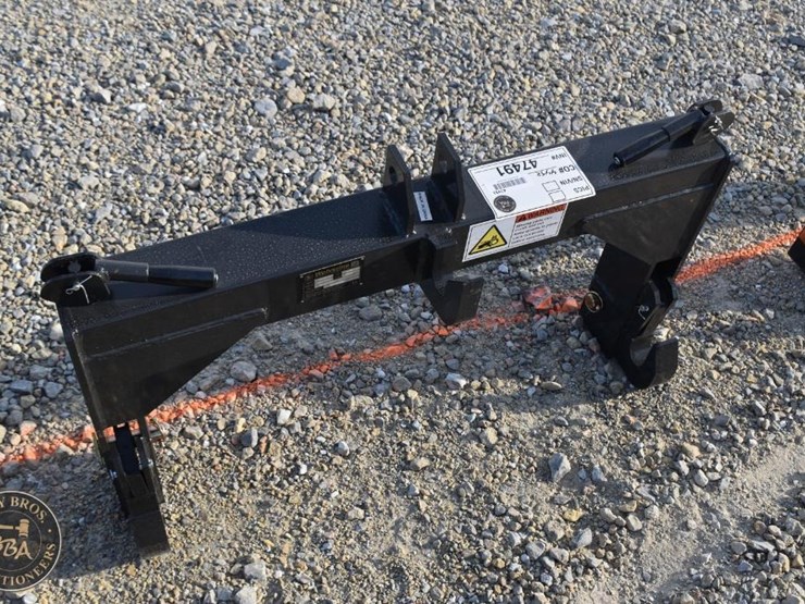 wolverine-quick-hitch-attachment-47491-image-1