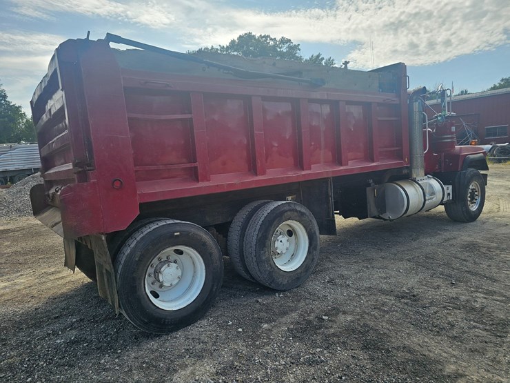 #15804-•-1998-mack-rd688s-dump-truck-image-27