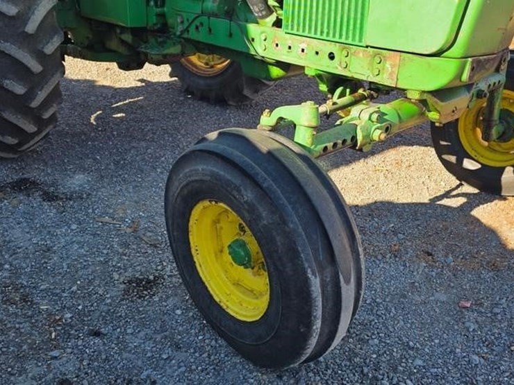 1972-john-deere-2520-image-6