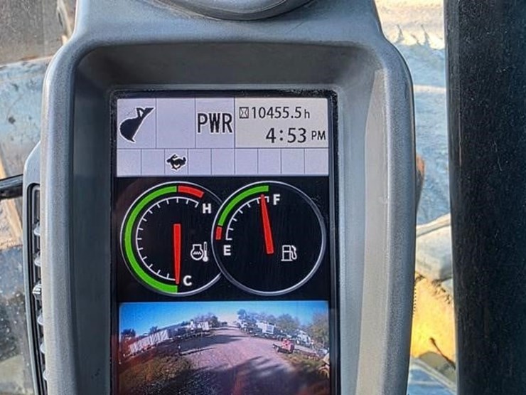 2015-deere-135g-image-81