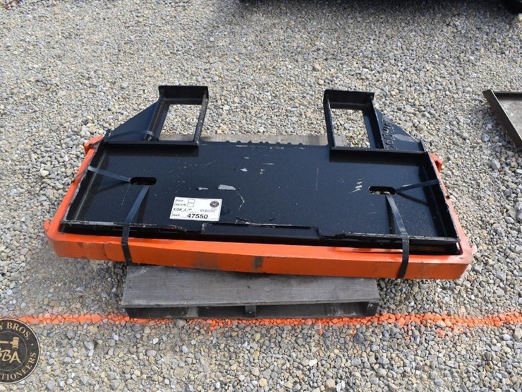 kit-containers-skid-steer-pallet-fork-attachement-47550-image-1