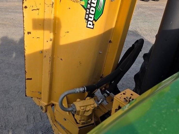 2019-john-deere-5100e-image-44
