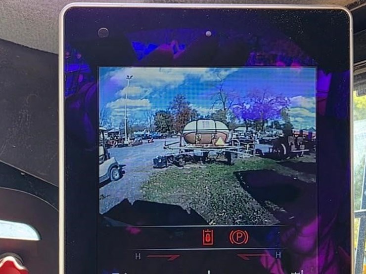 2022-case-tv450b-image-60