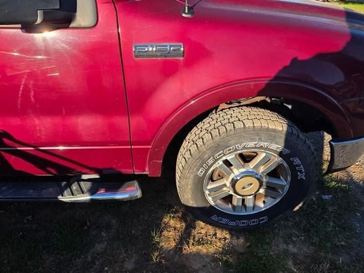 2005-ford-f150-xlt-image-26