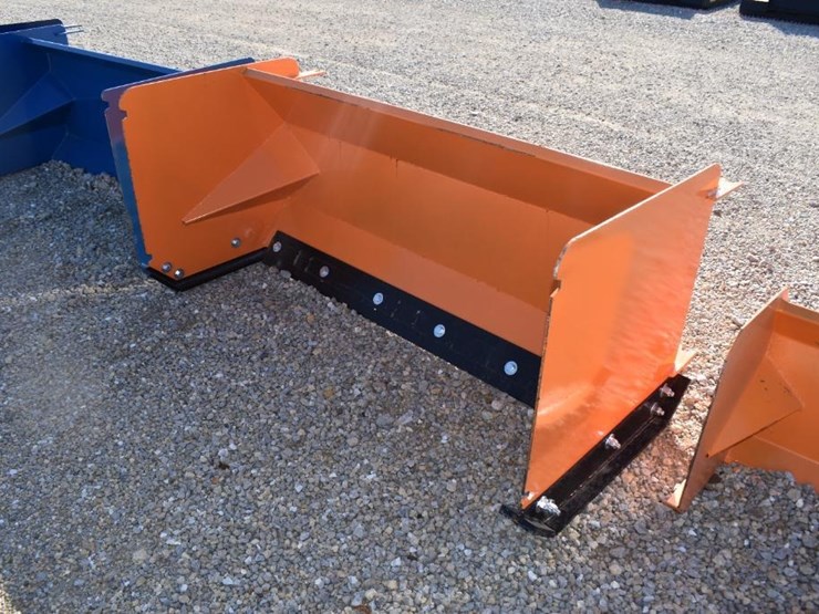 kit-containers-snow-pusher-attachment-49619-image-1