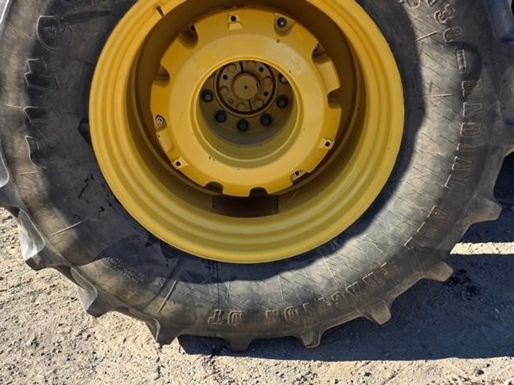 2000-john-deere-9400-image-36