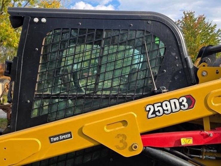 2019-caterpillar-259d3-image-29