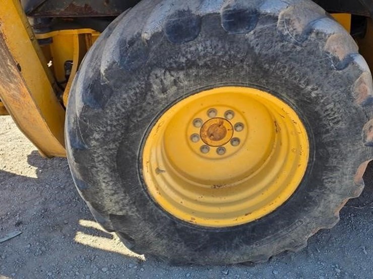 2006-deere-310sg-image-36