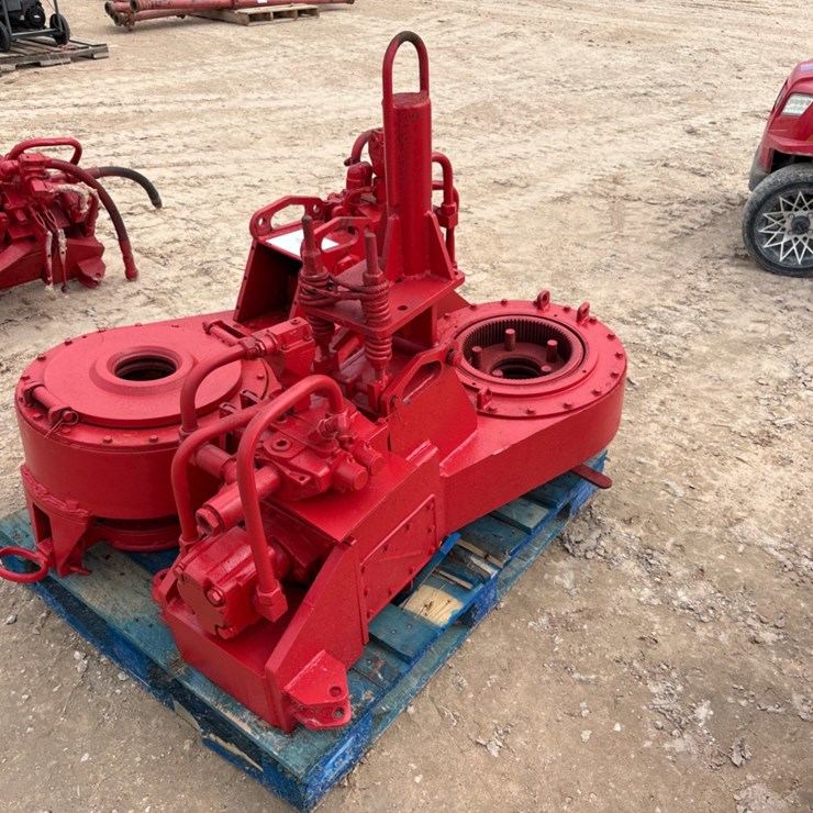 Foster 58-93R hydraulic tubing tong W/ air backup