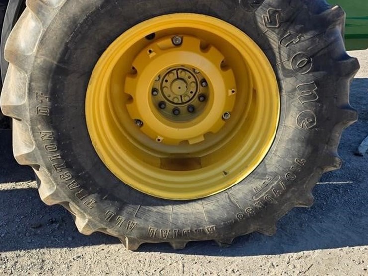 2000-john-deere-9400-image-45
