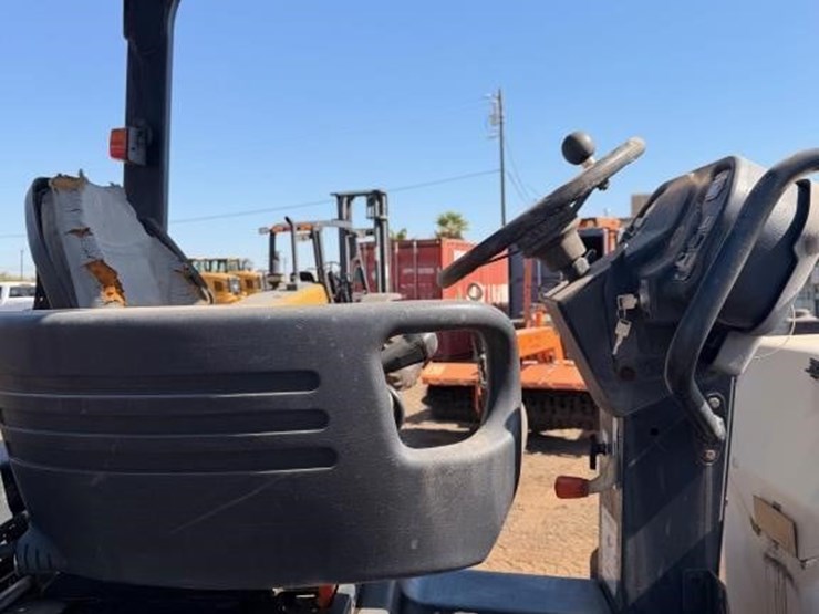 2005-ingersoll-rand-dd-24-tandem-vibratory-roller-image-15