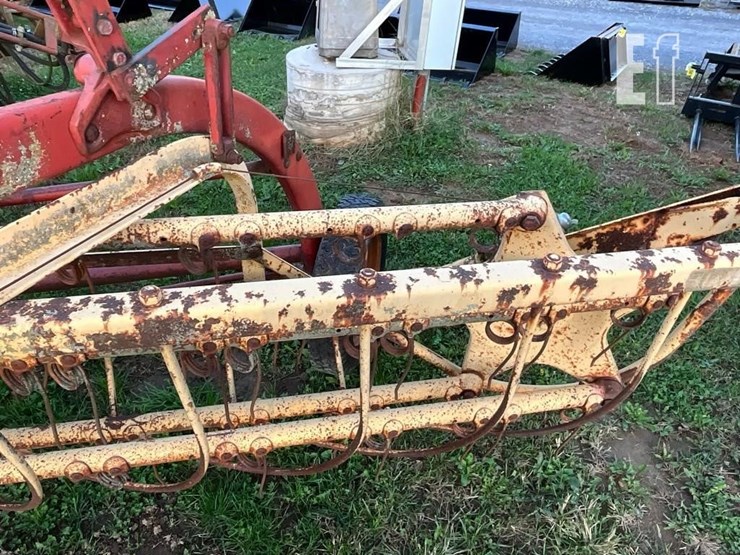 new-holland-rolabar-258-image-10