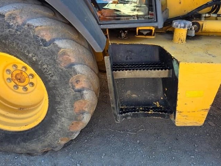 2006-deere-310sg-image-41