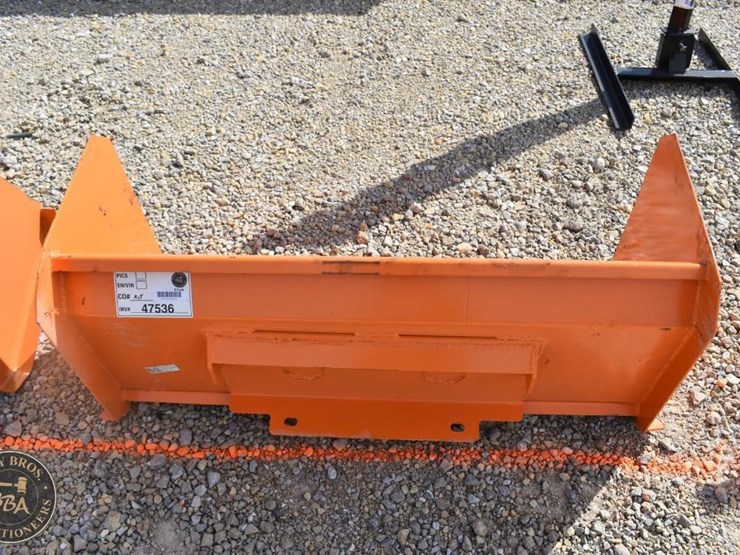kit-containers-mini-skid-steer-snow-pusher-47536-image-2