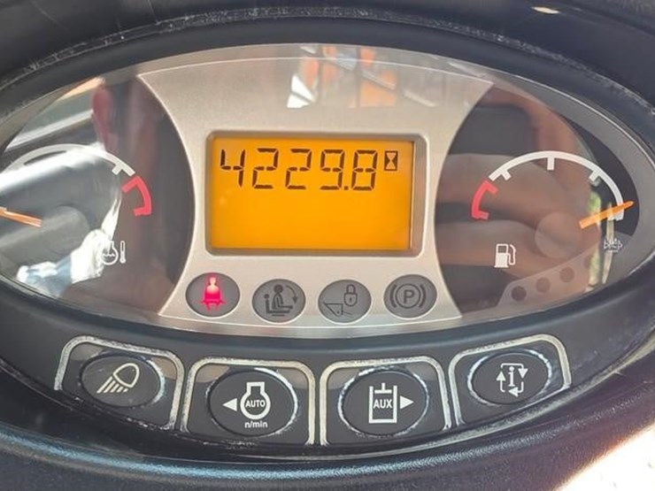 2019-bobcat-t650-image-57