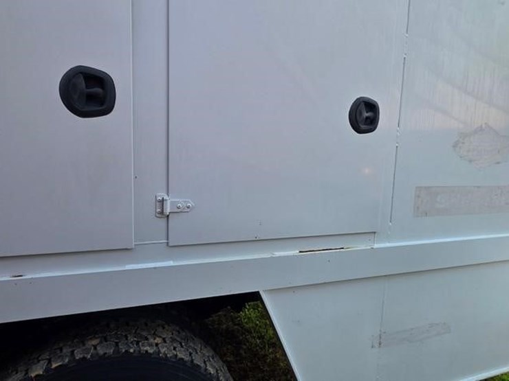 2006-ford-f750-sd-image-16