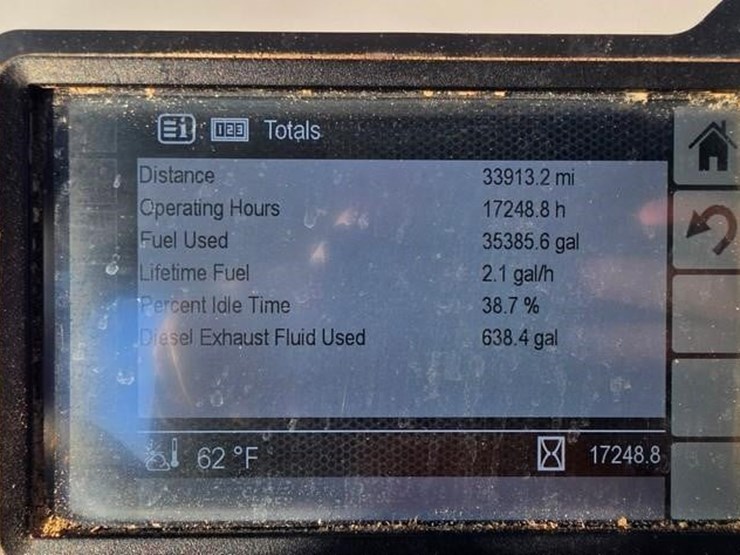 2015-caterpillar-938m-image-87