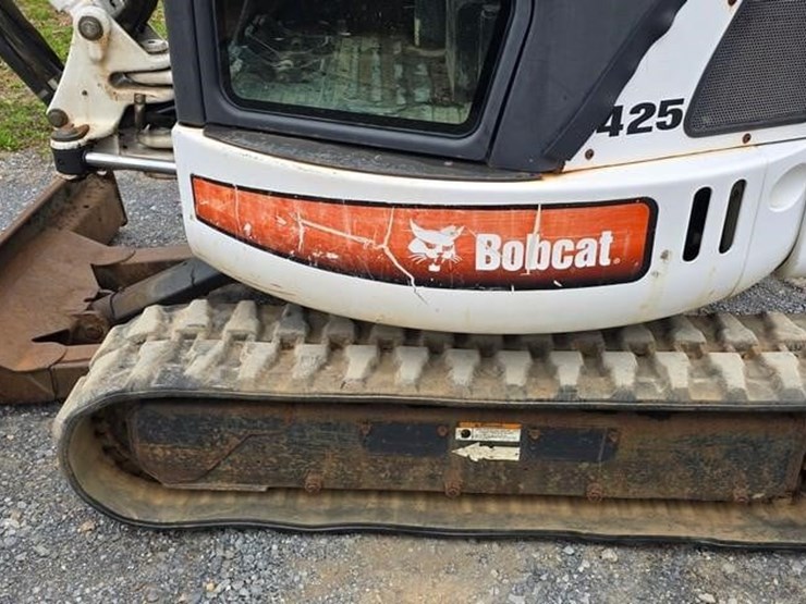 2009-bobcat-425-image-14