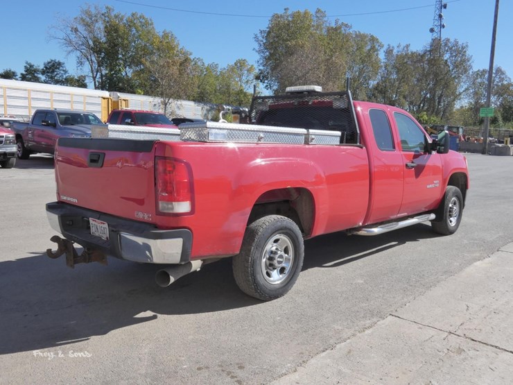 2007-gmc-sierra-2500hd-image-4