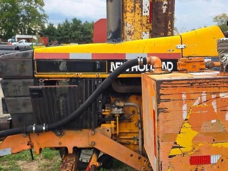 new-holland-6640-image-29
