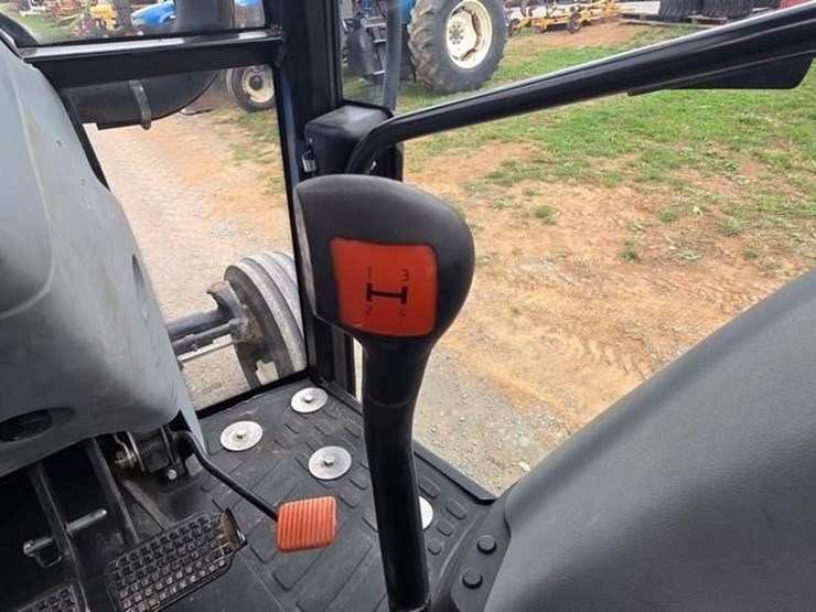 new-holland-t5040-image-61