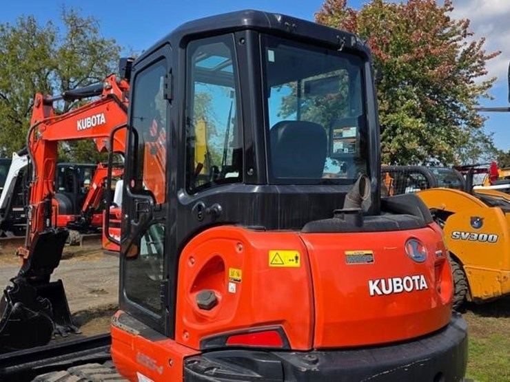 2018-kubota-u55-4-image-22