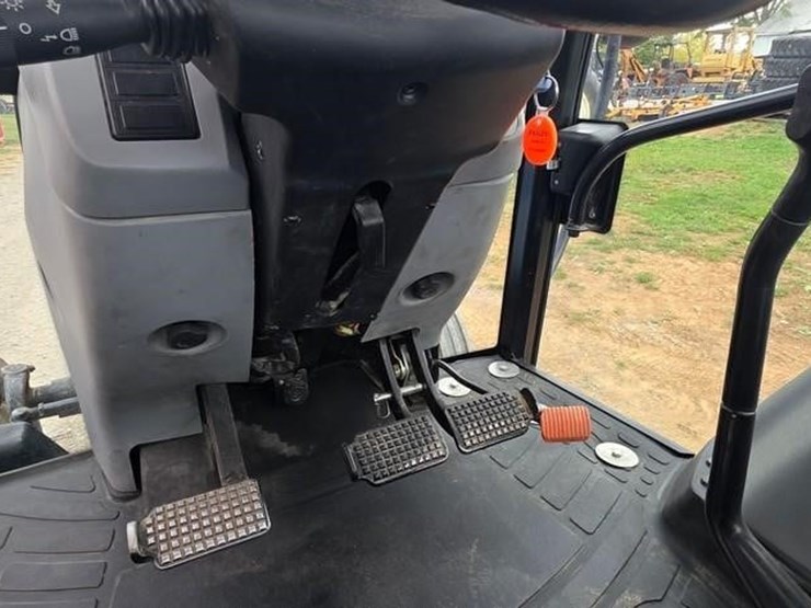 new-holland-t5040-image-58