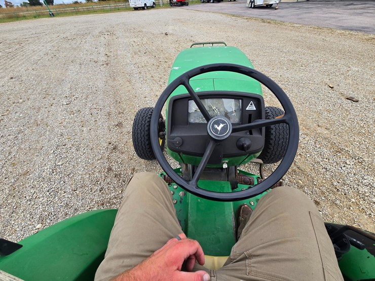 john-deere-5310-image-38