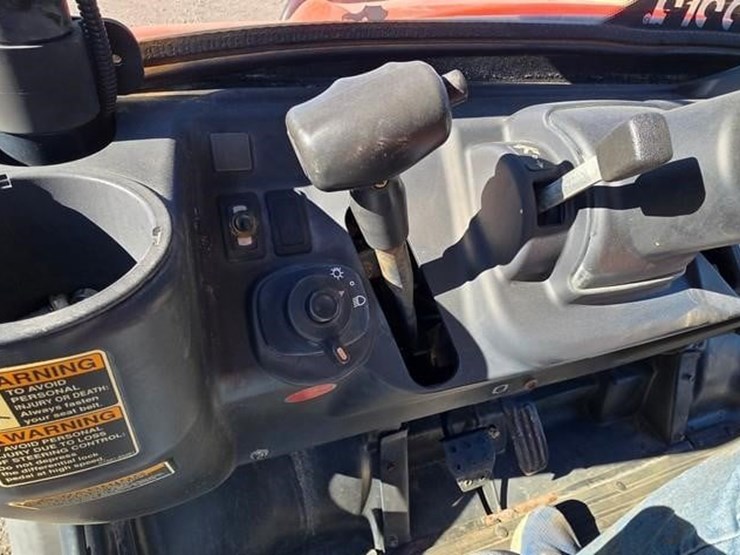 2017-kubota-rtv1140-image-44