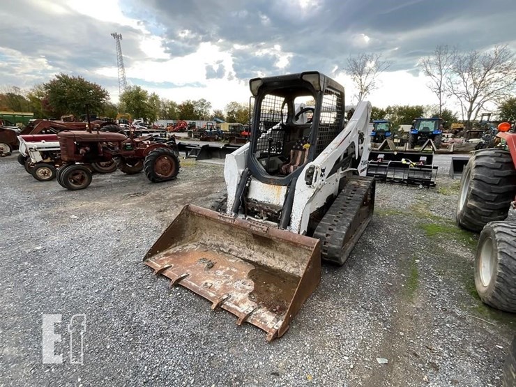 2010-bobcat-t650-image-2