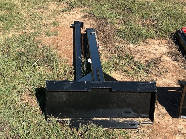 #192-•-mini-skid-steer-telescopic-boom-image-2