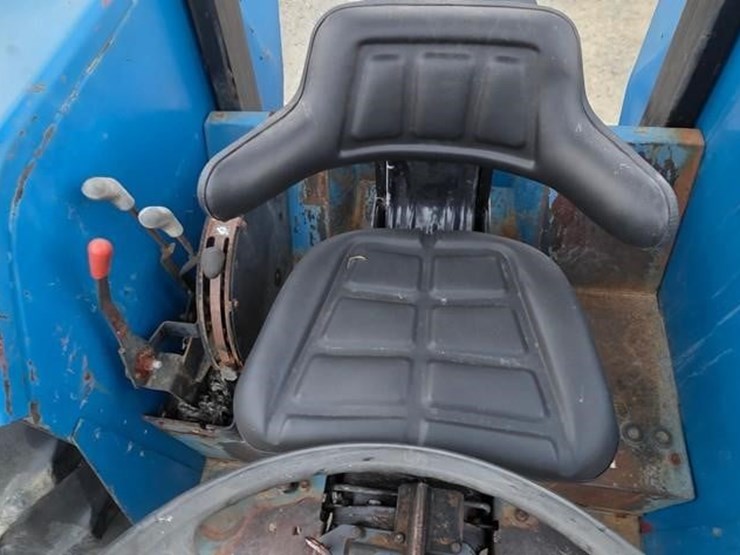new-holland-ts110-image-47