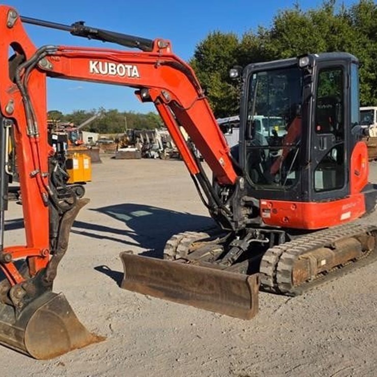 2017 KUBOTA KX040-4