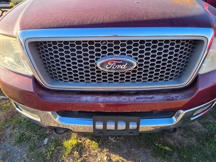 2005-ford-f150-xlt-image-30