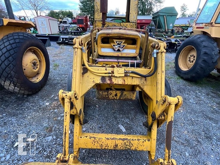 massey-ferguson-3165-image-17