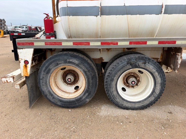 2015-troxell-130bbl-image-4