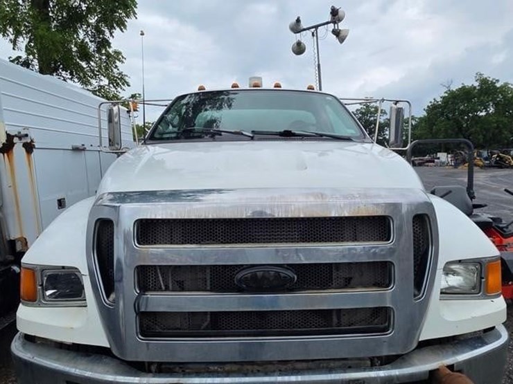 2006-ford-f750-sd-image-34