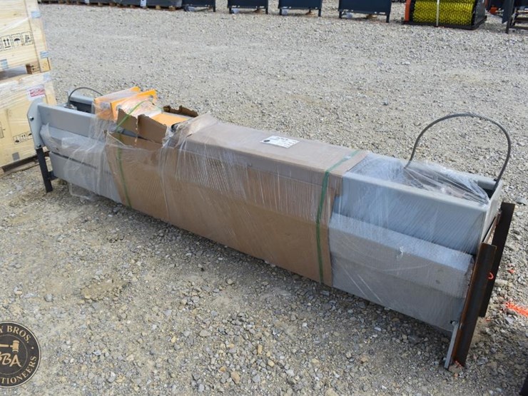 sdlanch-two-post-vehicle-lift-47577-image-3