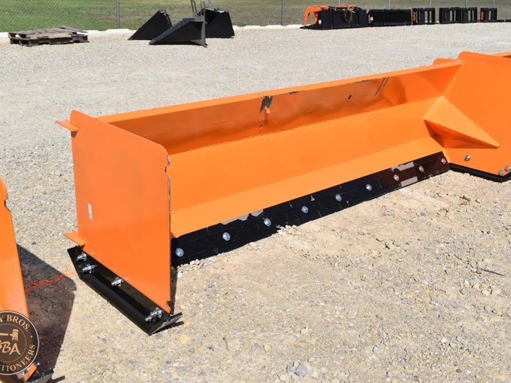 kit-containers-skid-steer-snow-pusher-47516-image-1