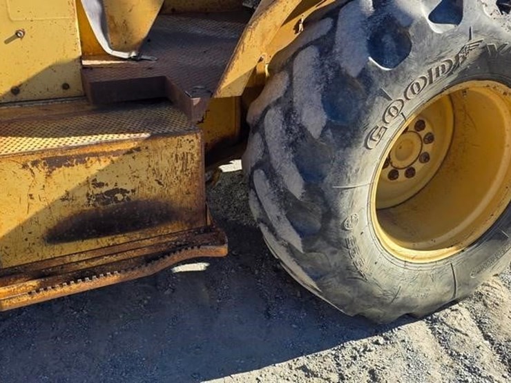 1999-deere-486e-image-28