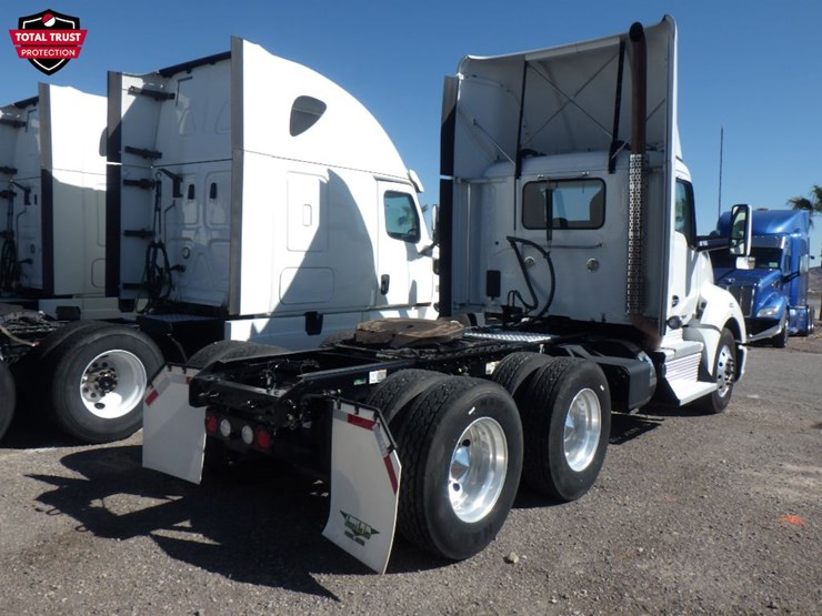 2020-kenworth-t680-image-7